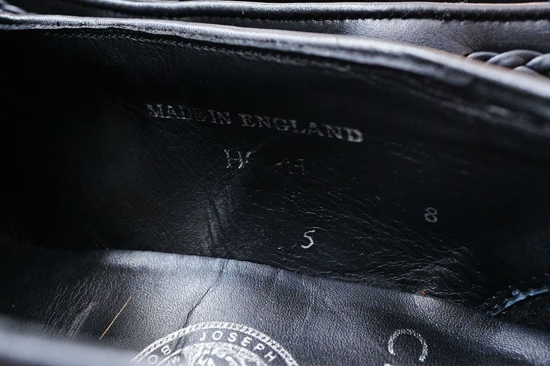 ジョセフチーニー　タッセルスリッポン　HUGH