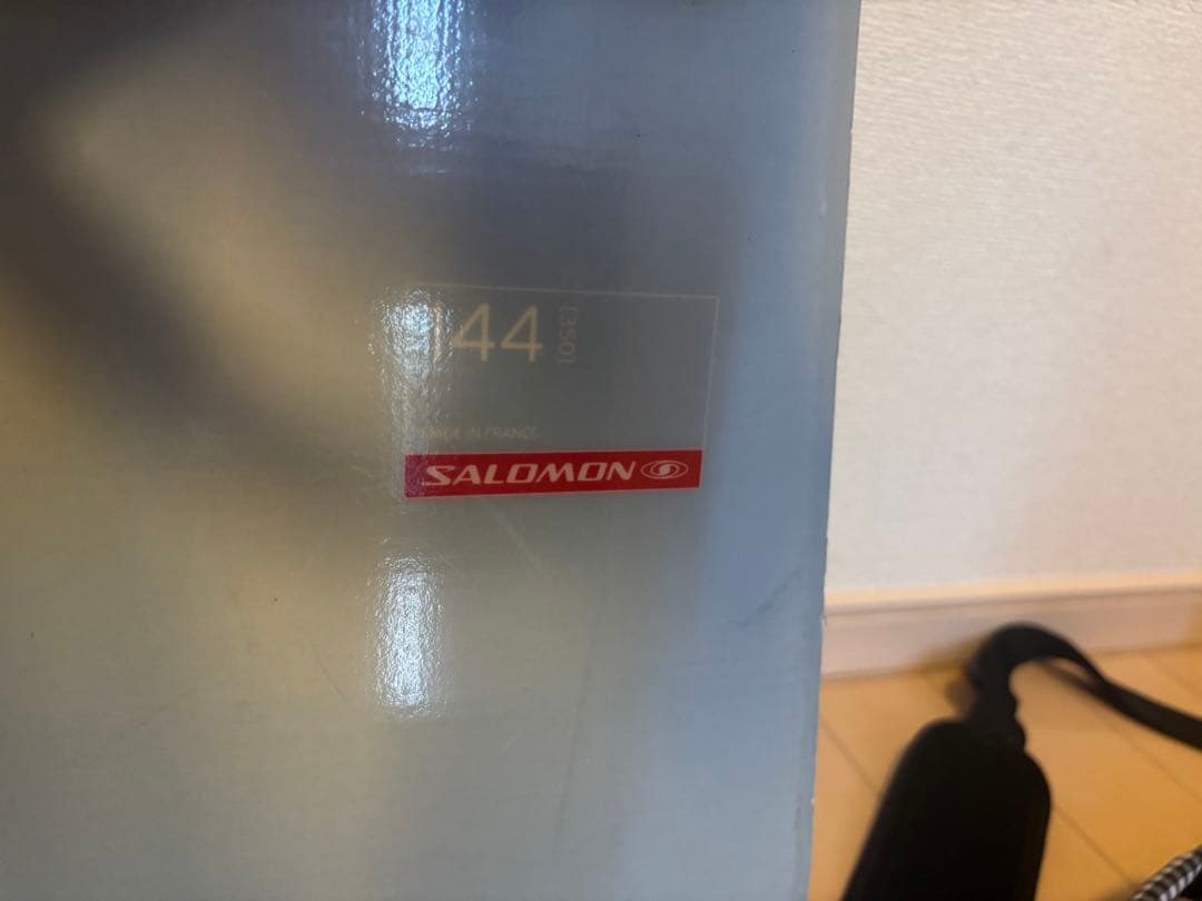 SALOMON サロモン １４４㎝スノーボード　３点　ケース　サロモン ブーツ