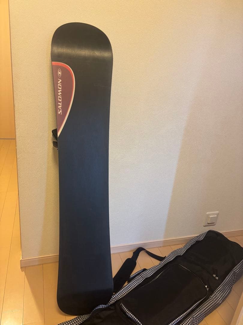 SALOMON サロモン １４４㎝スノーボード　３点　ケース　サロモン ブーツ