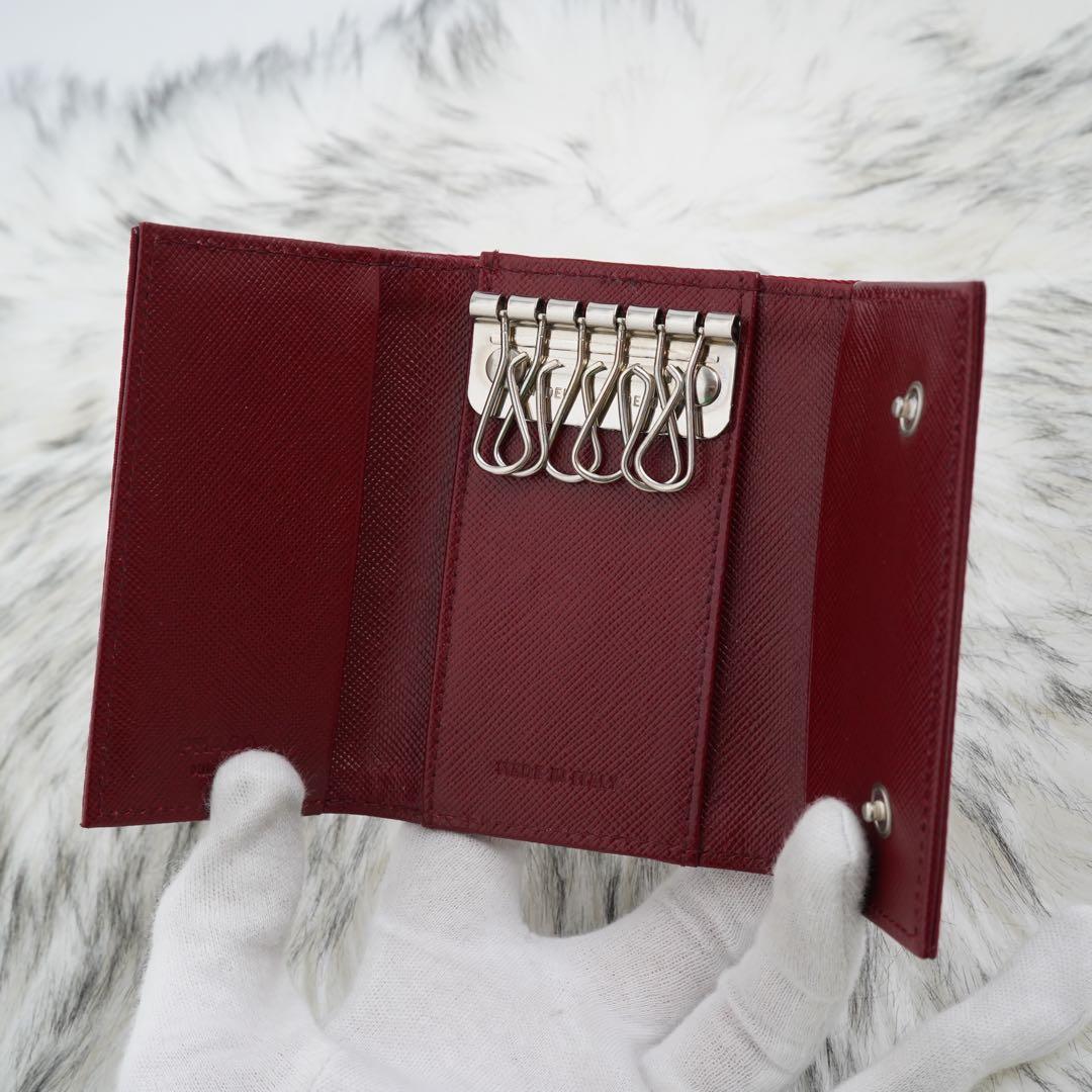 未使用品　PRADA プラダ　キーケース　ナイロン　三角プレート　トライアングル