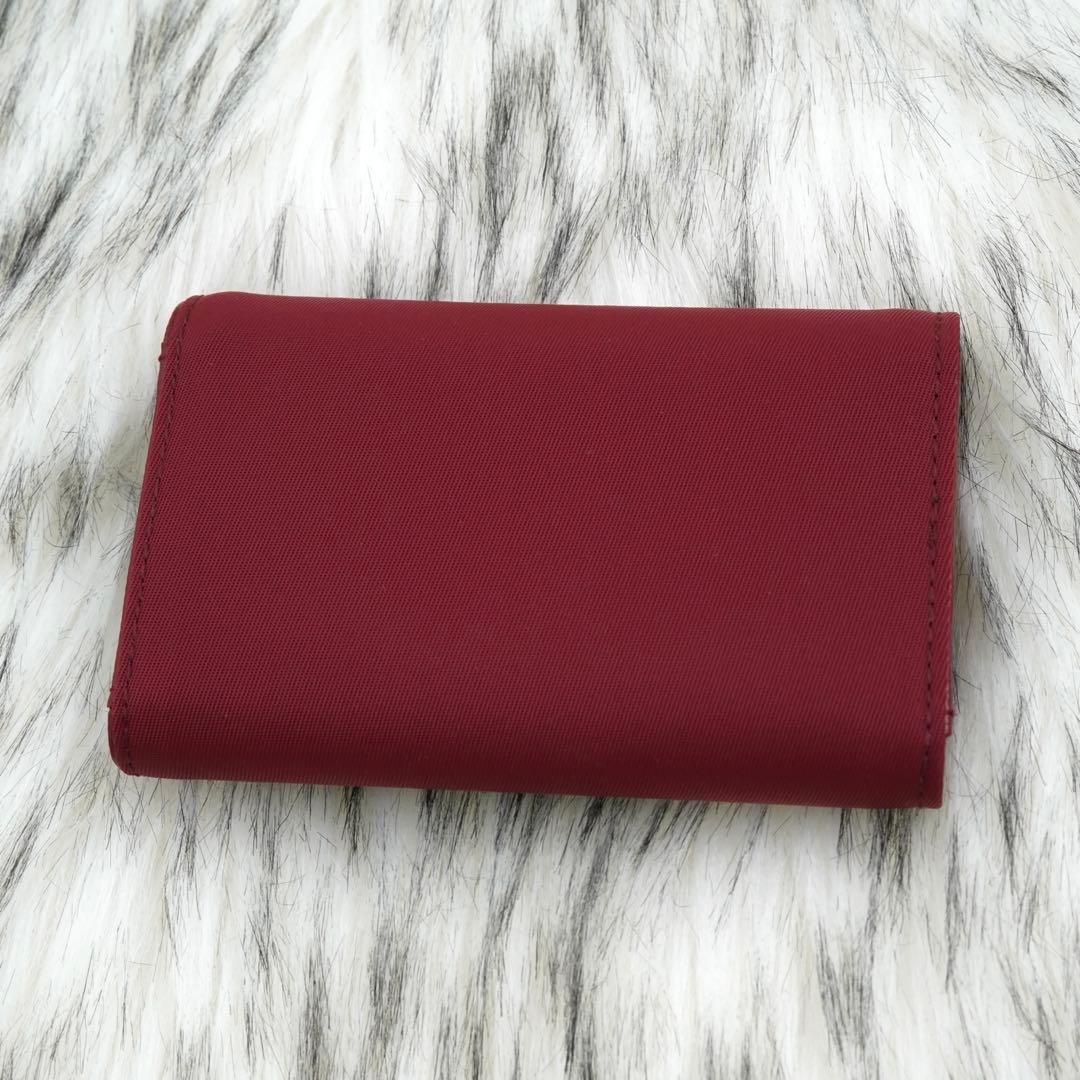 未使用品　PRADA プラダ　キーケース　ナイロン　三角プレート　トライアングル