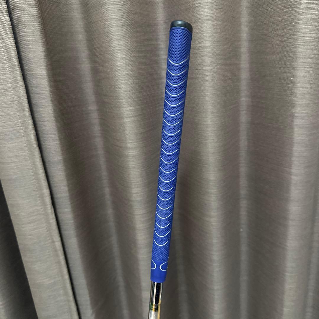 ODYSSEY マレット型パター 青