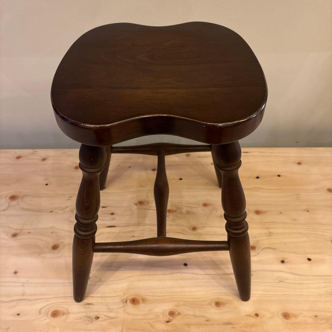 キツツキ　スツール