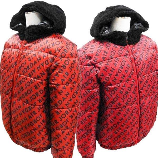 新品 ジョーダン ジュニアジャケット リバーシブル 152～158cm