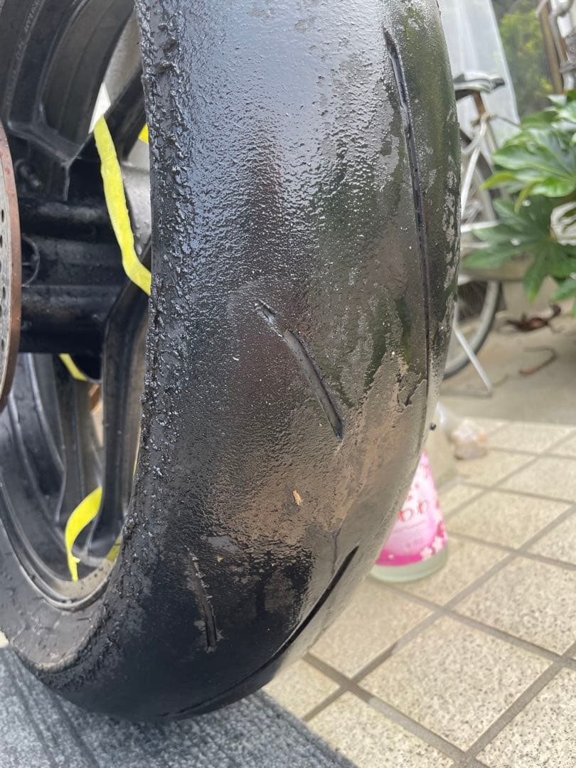 gsx-r1100 gu74a 1987年式　リアホイール GSXR1100