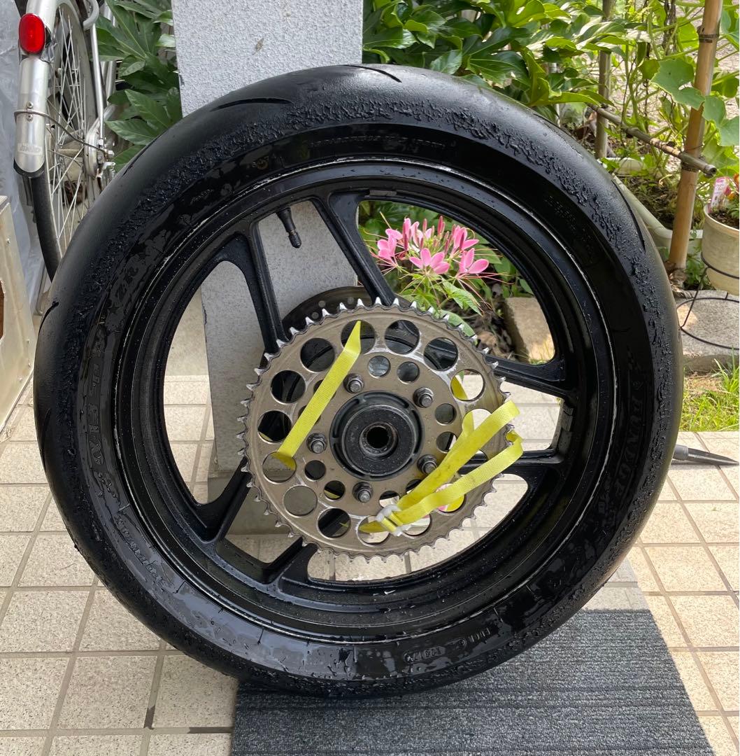 gsx-r1100 gu74a 1987年式　リアホイール GSXR1100