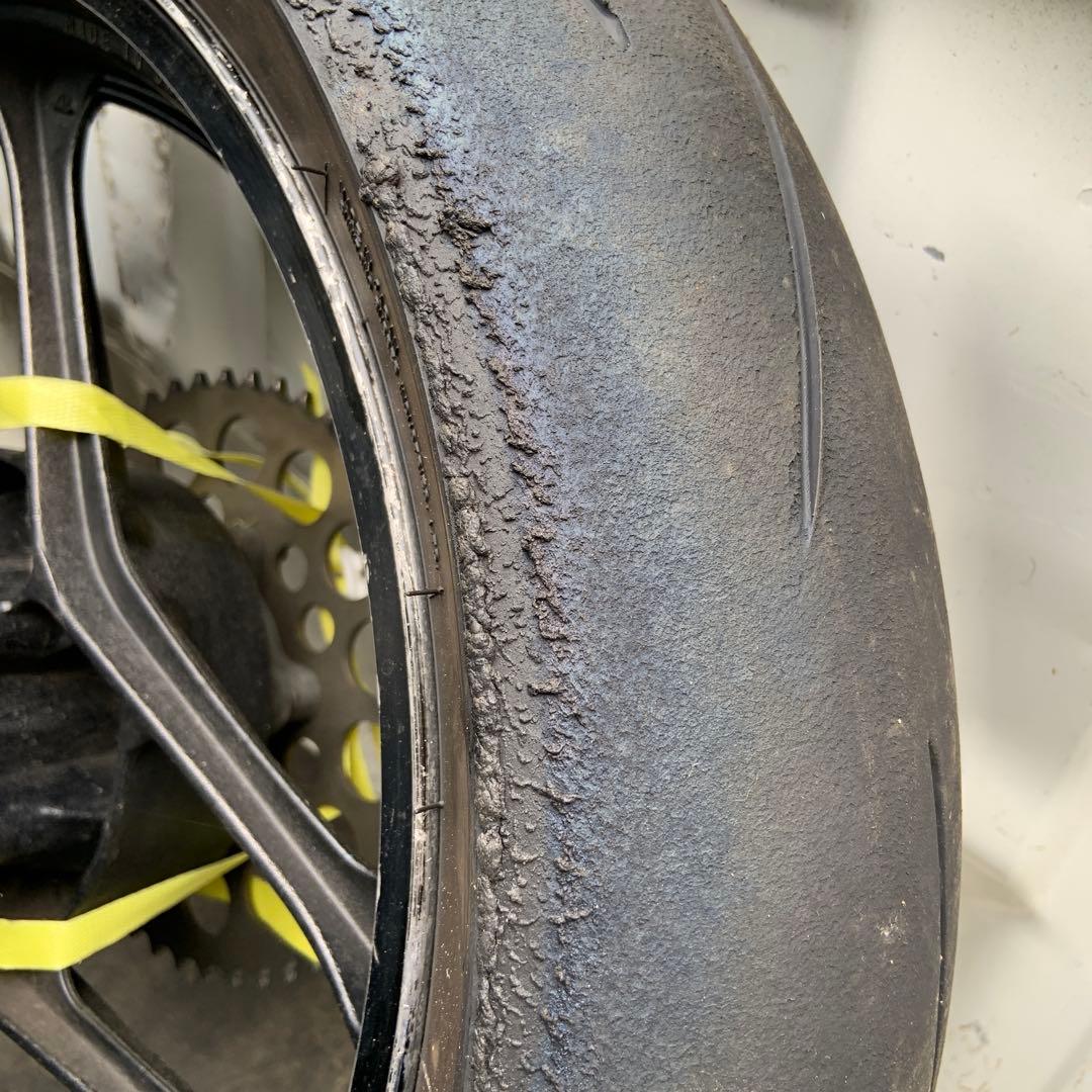 gsx-r1100 gu74a 1987年式　リアホイール GSXR1100