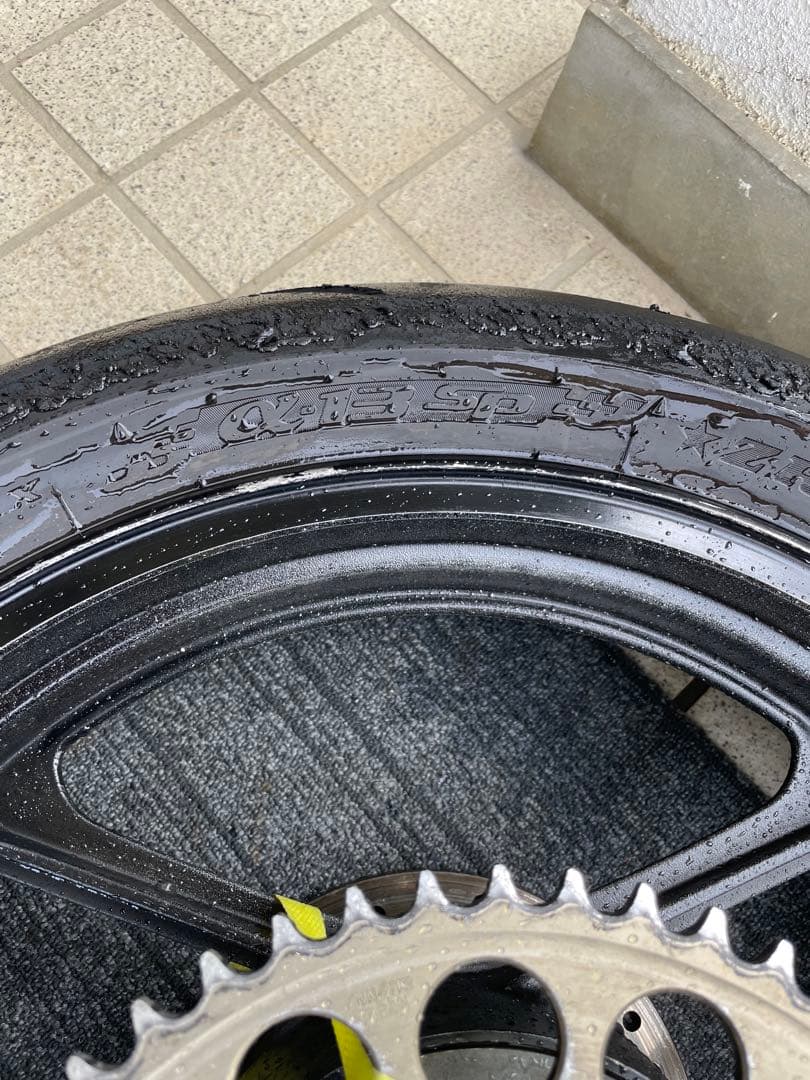 gsx-r1100 gu74a 1987年式　リアホイール GSXR1100