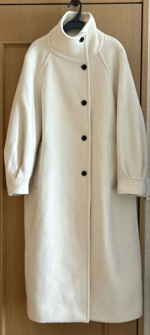 Rouge vif パフスリーブウールコート　オフホワイト　36