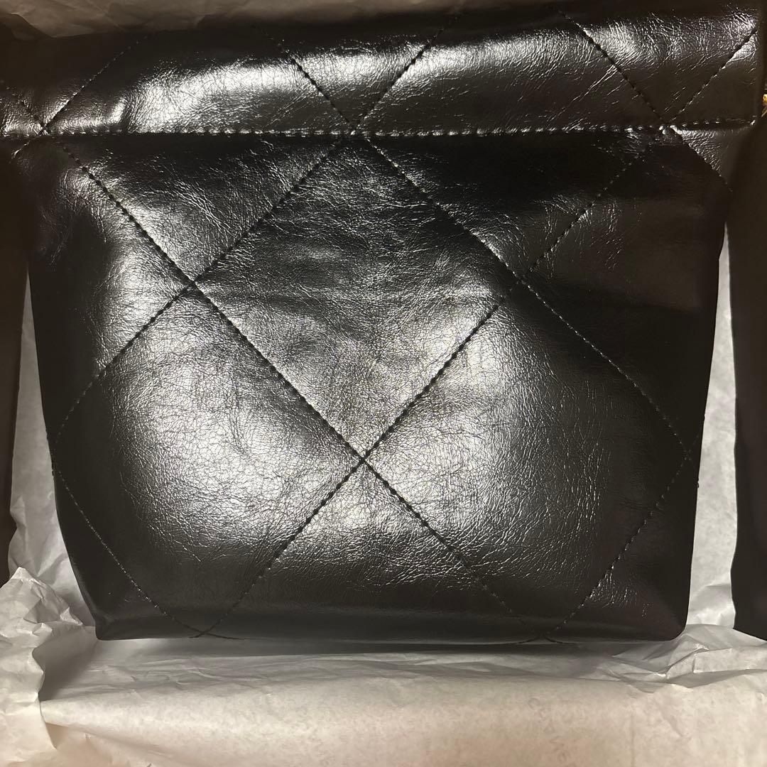 【2/23まで限定値下げ】CHANELノベルティ チェーンバッグパールポーチ付き