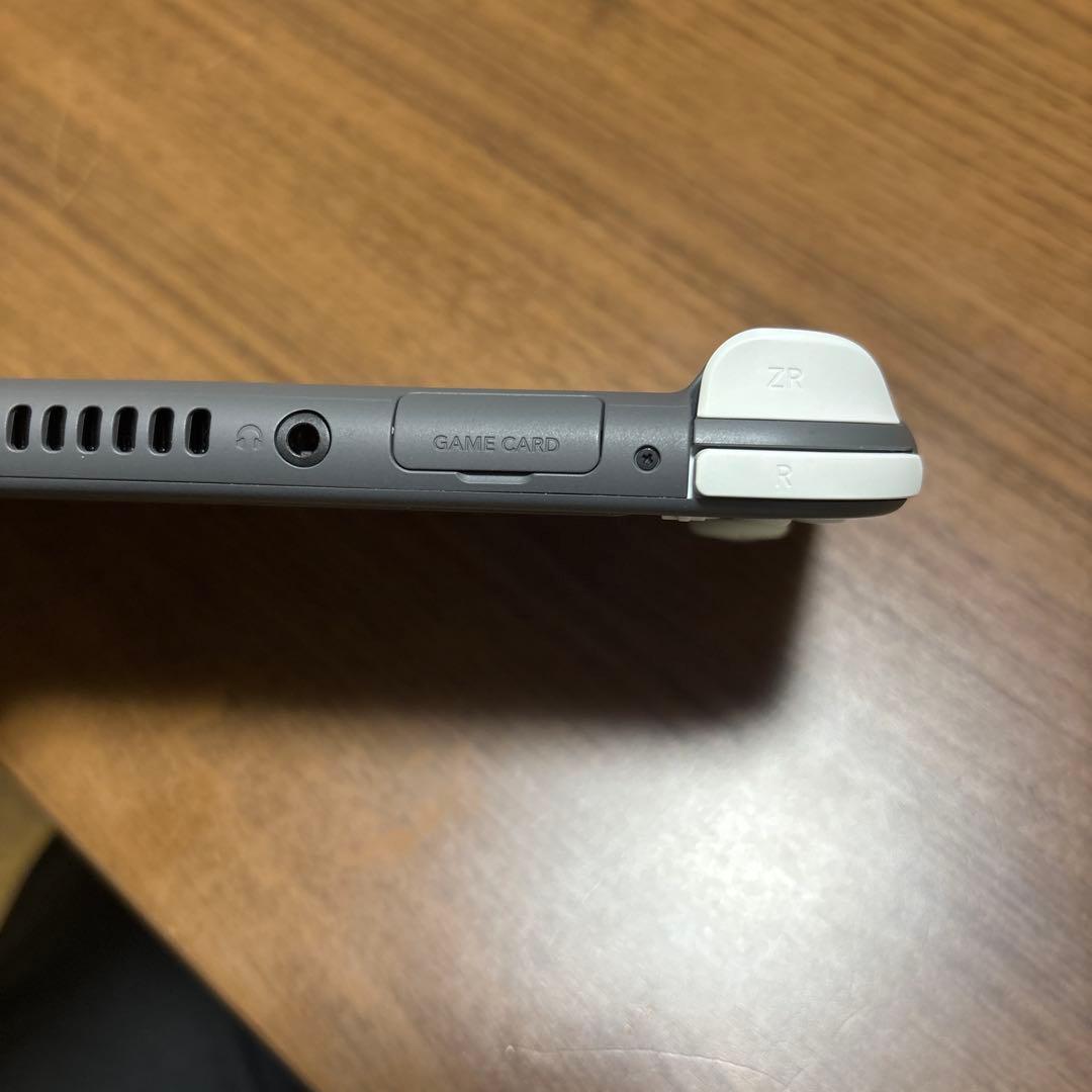 Nintendo Switch Lite グレー　ソフト３本とフィルム付きセット