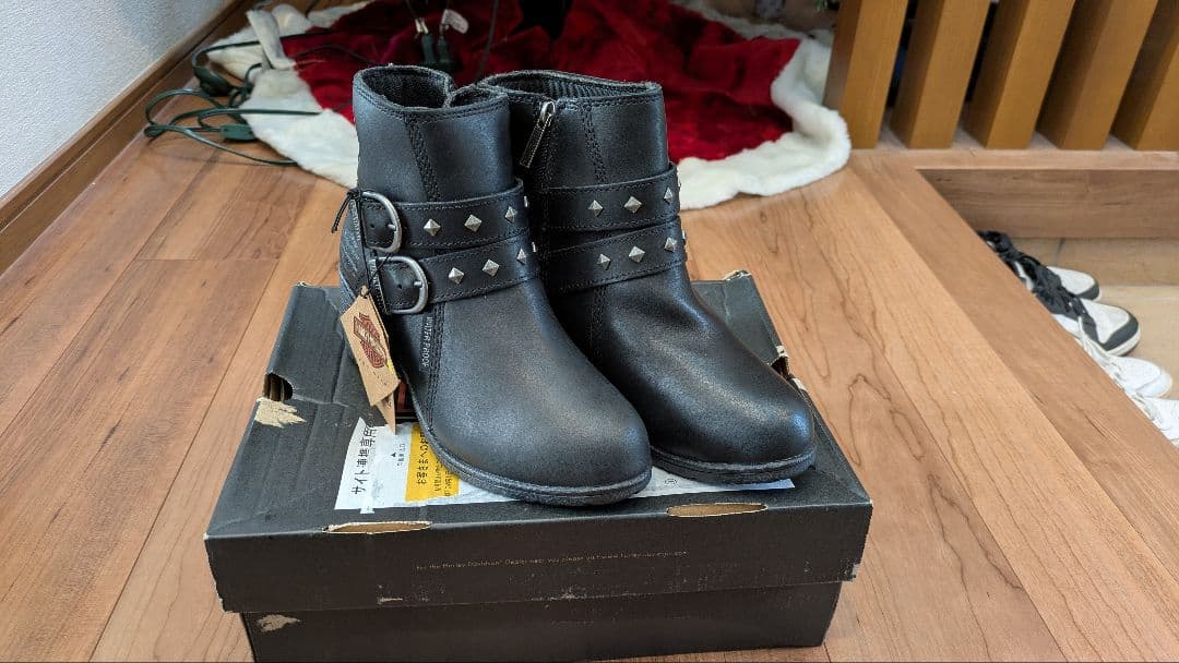 Harley-Davidson スタッズ付きショートブーツ