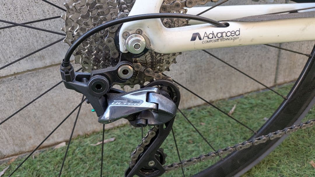 GIANT LIV ENVIE カーボンロードバイク