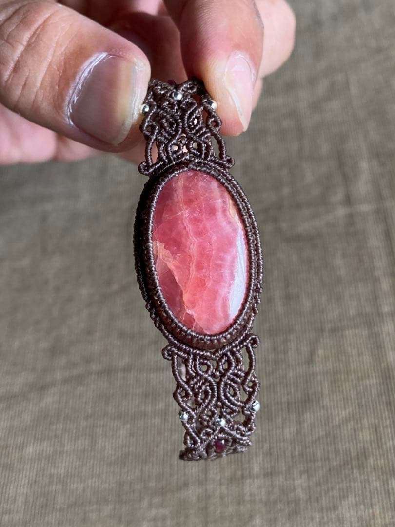 インカローズ　マクラメブレスレット