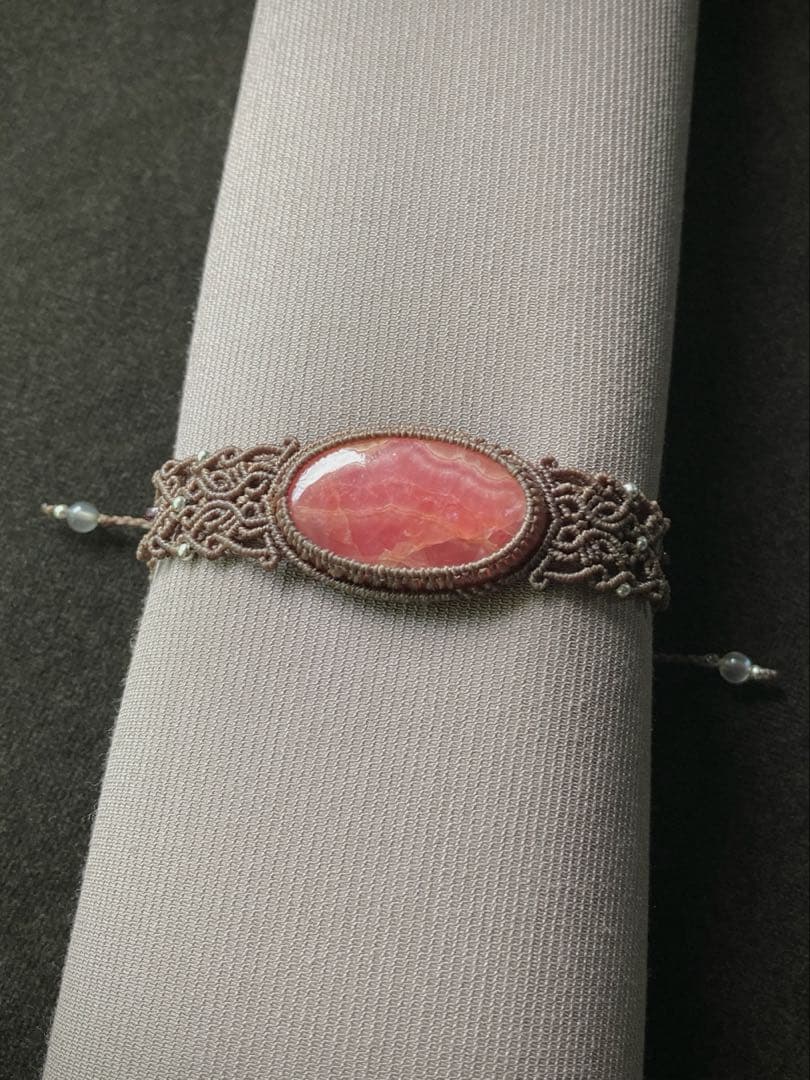 インカローズ　マクラメブレスレット