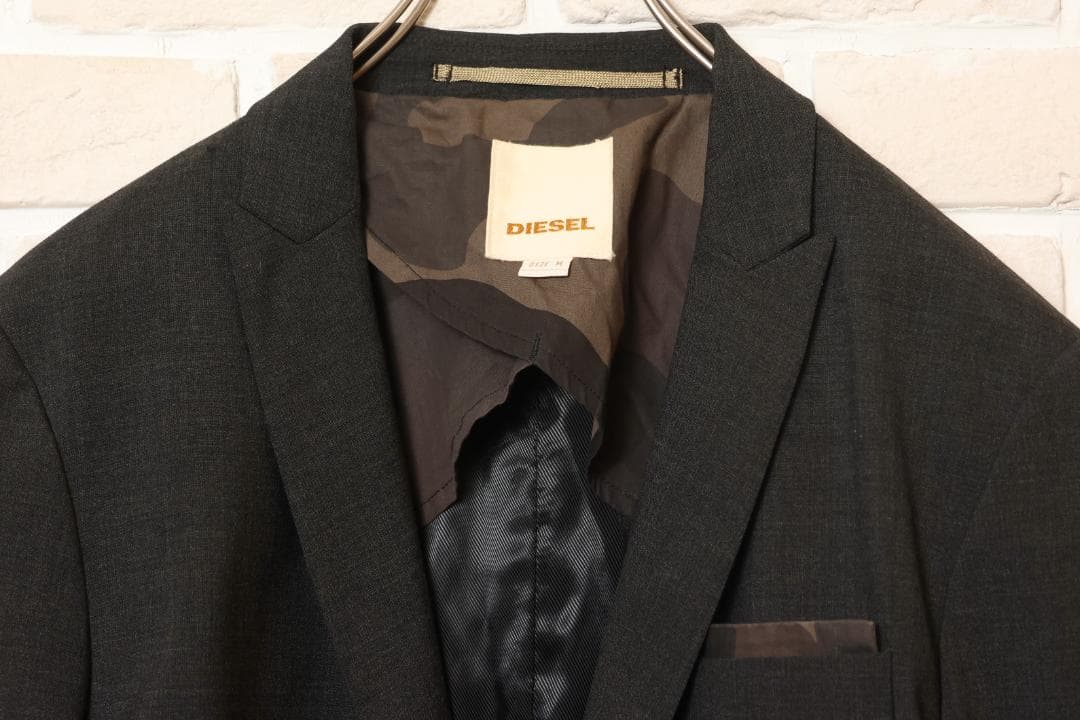 美品DIESEL(ディーゼル)スカル刺繍 メンズ セットアップ(スーツ)M