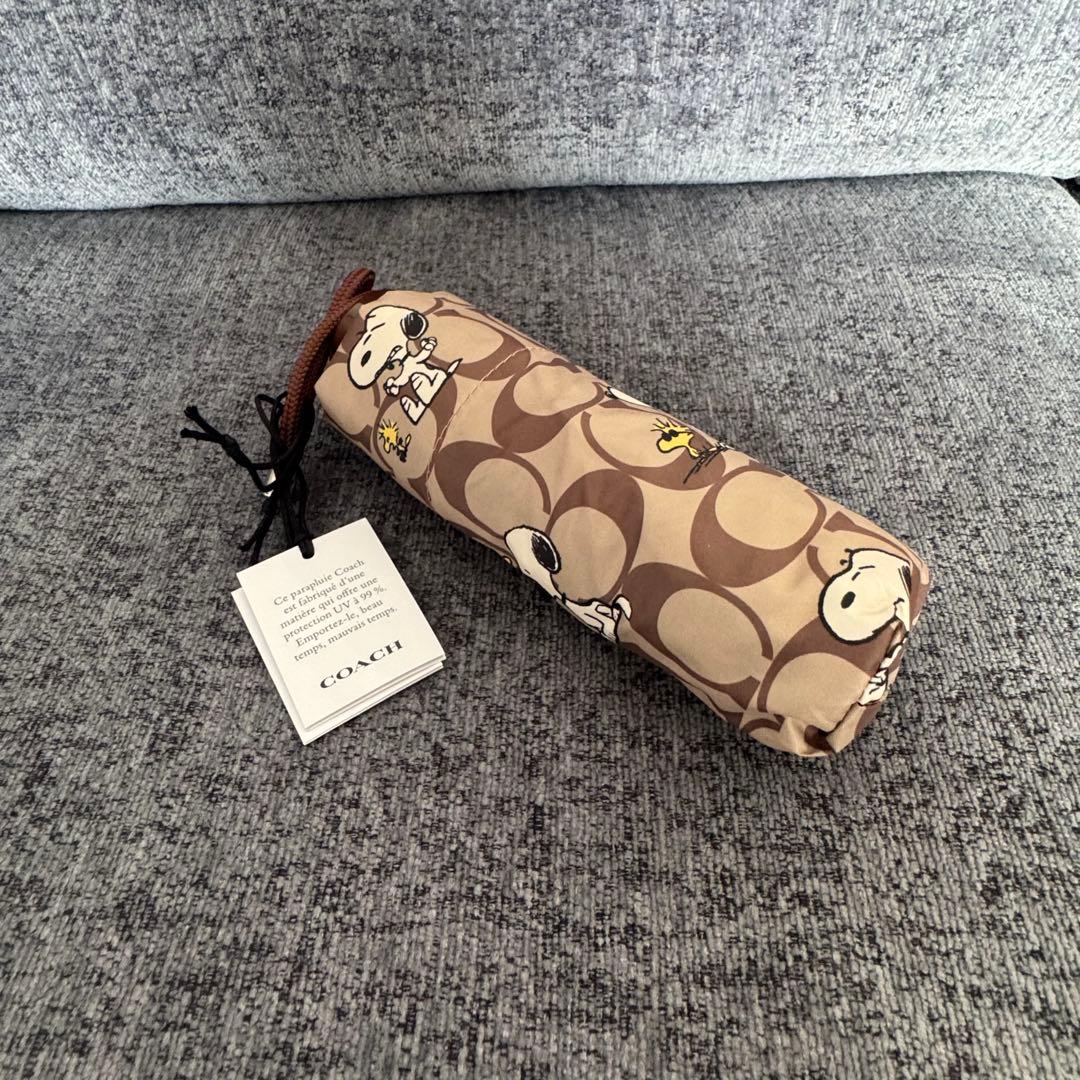 【新品】コーチcoachスヌーピーコラボ　傘　UVカット　2025モデル　最新