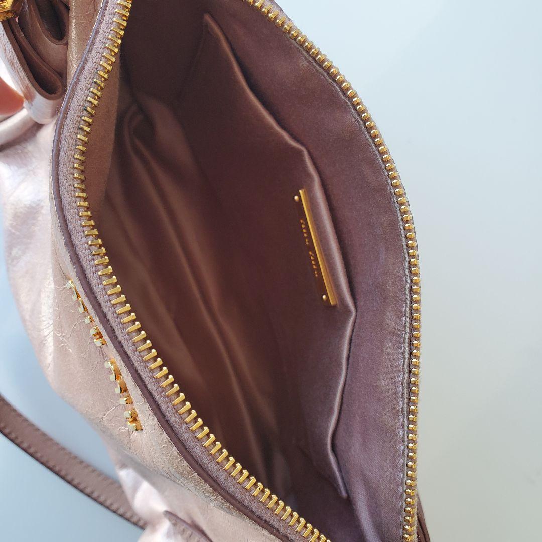 ミュウミュウ　ミニバッグ　本革