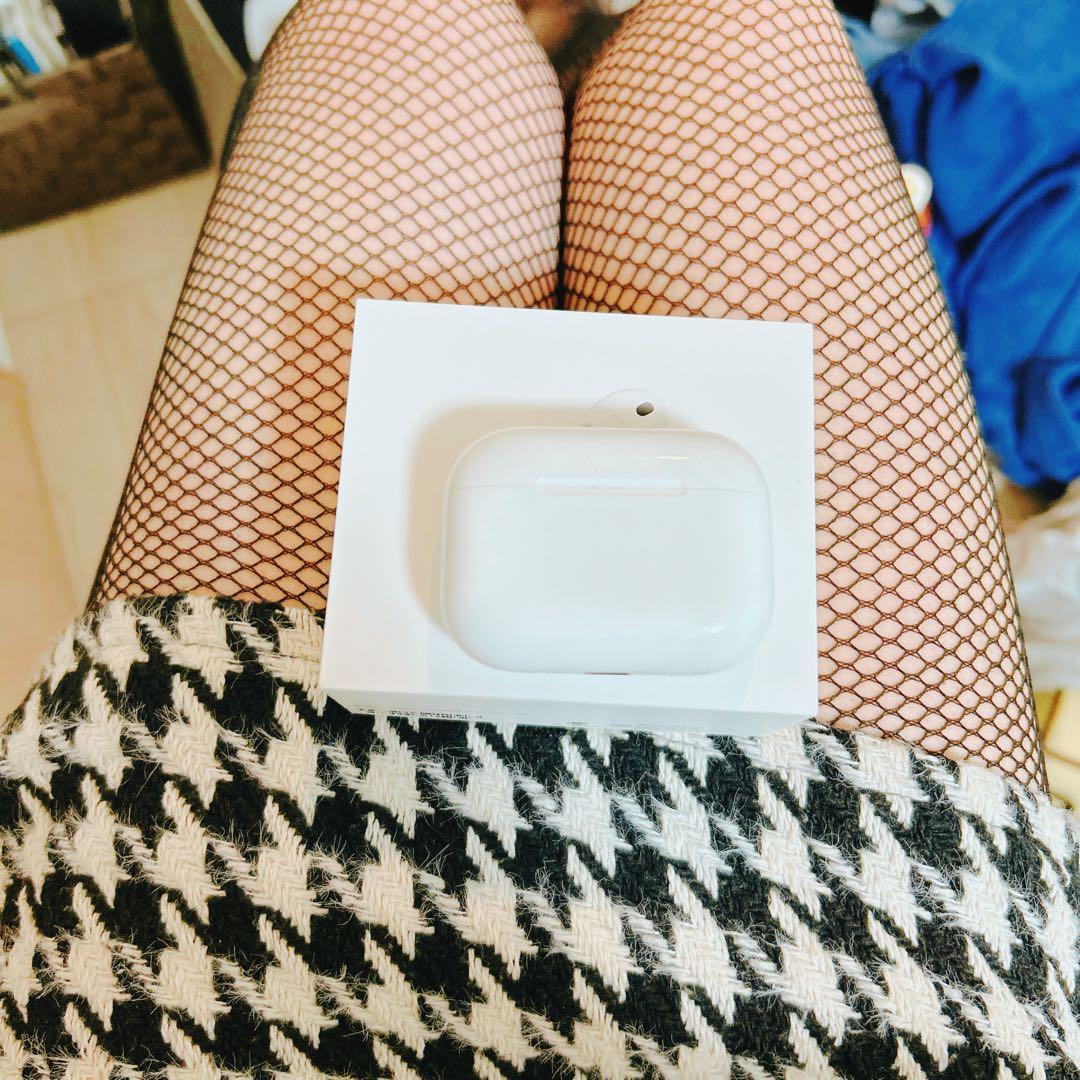 イヤホン AirPods pro3