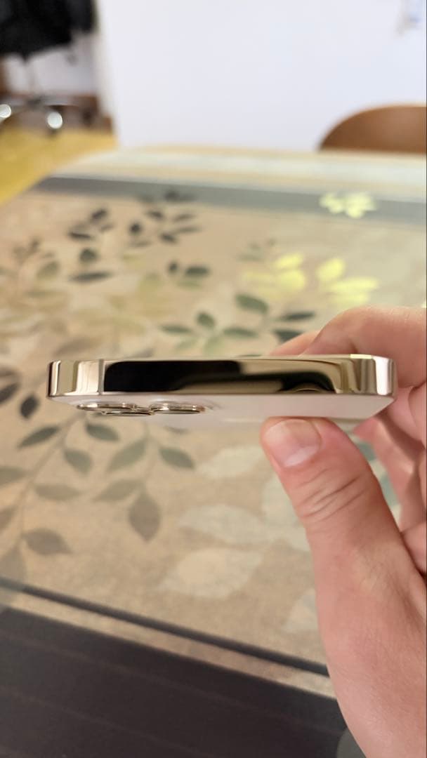 【超美品】iPhone 12 pro ゴールド 256GB 箱付き