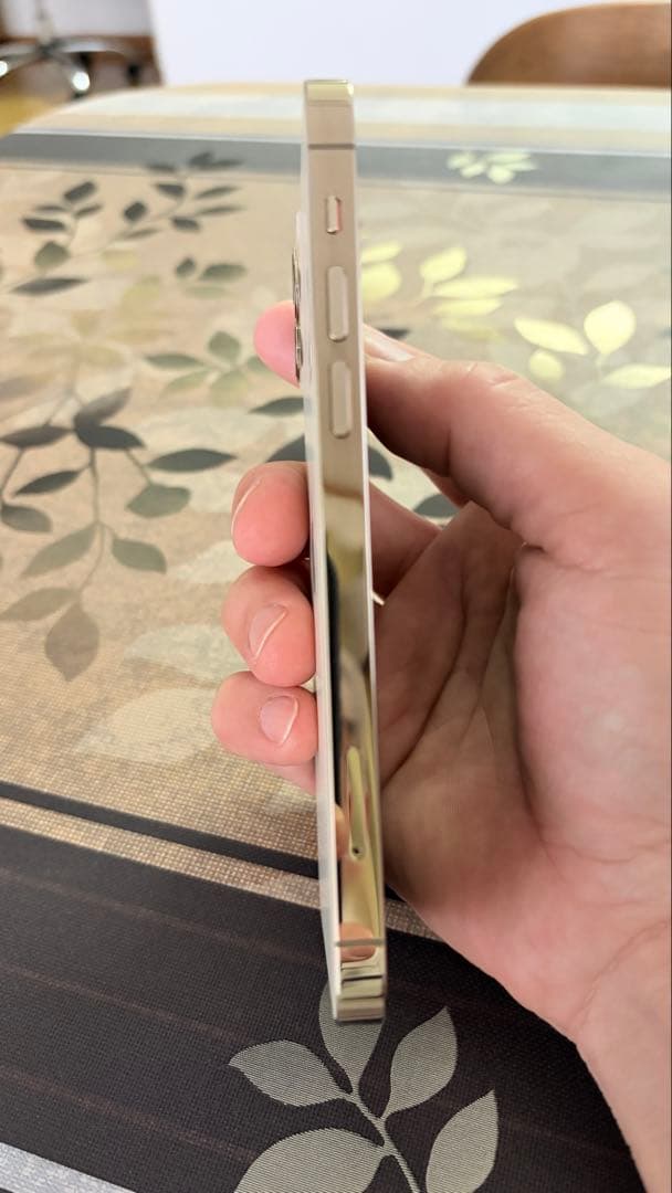 【超美品】iPhone 12 pro ゴールド 256GB 箱付き