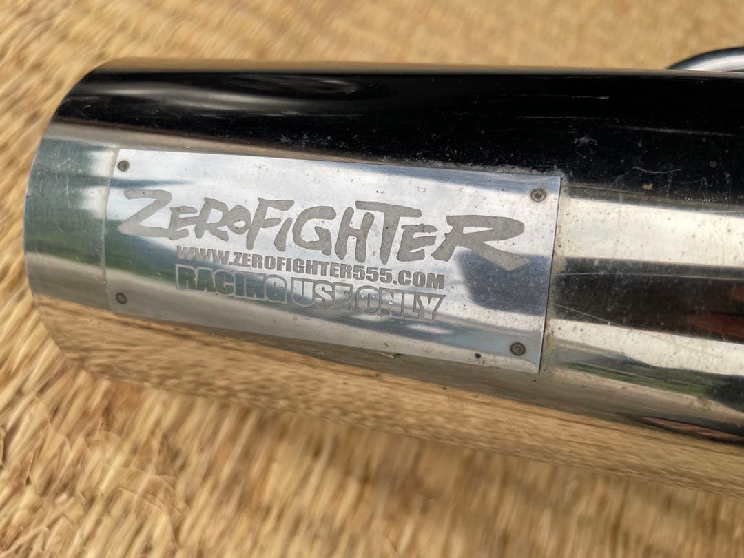 フィット　ge8　ゼロファイター　マフラー