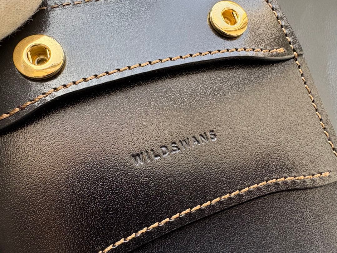 カーサ　シェルコードバン マホガニー　ワイルドスワンズ　wildswans