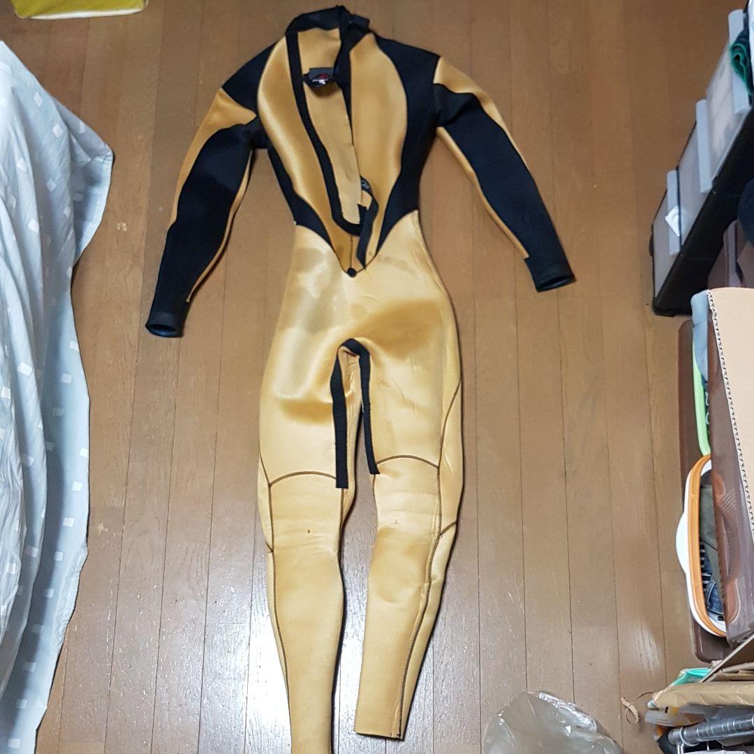 5/3ミリセミドライフル　ウェットスーツ　冬用　177cm/64kg　DOVE