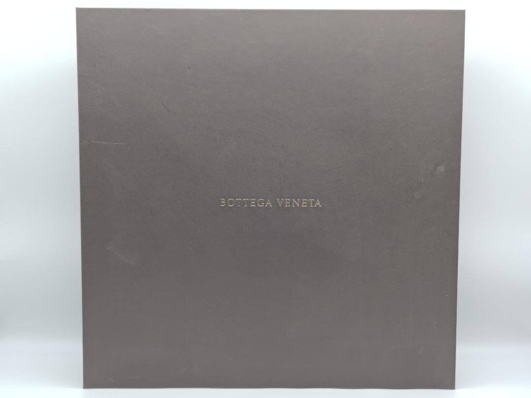 Bottega Veneta（ボッテガ・ヴェネタ）　大皿・サービスプレート