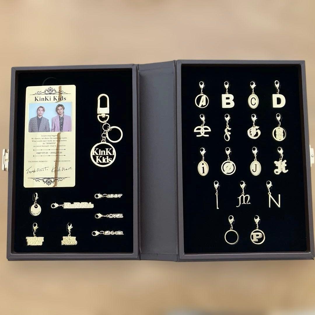 【完全受注生産】KinKi Kids 39Very much