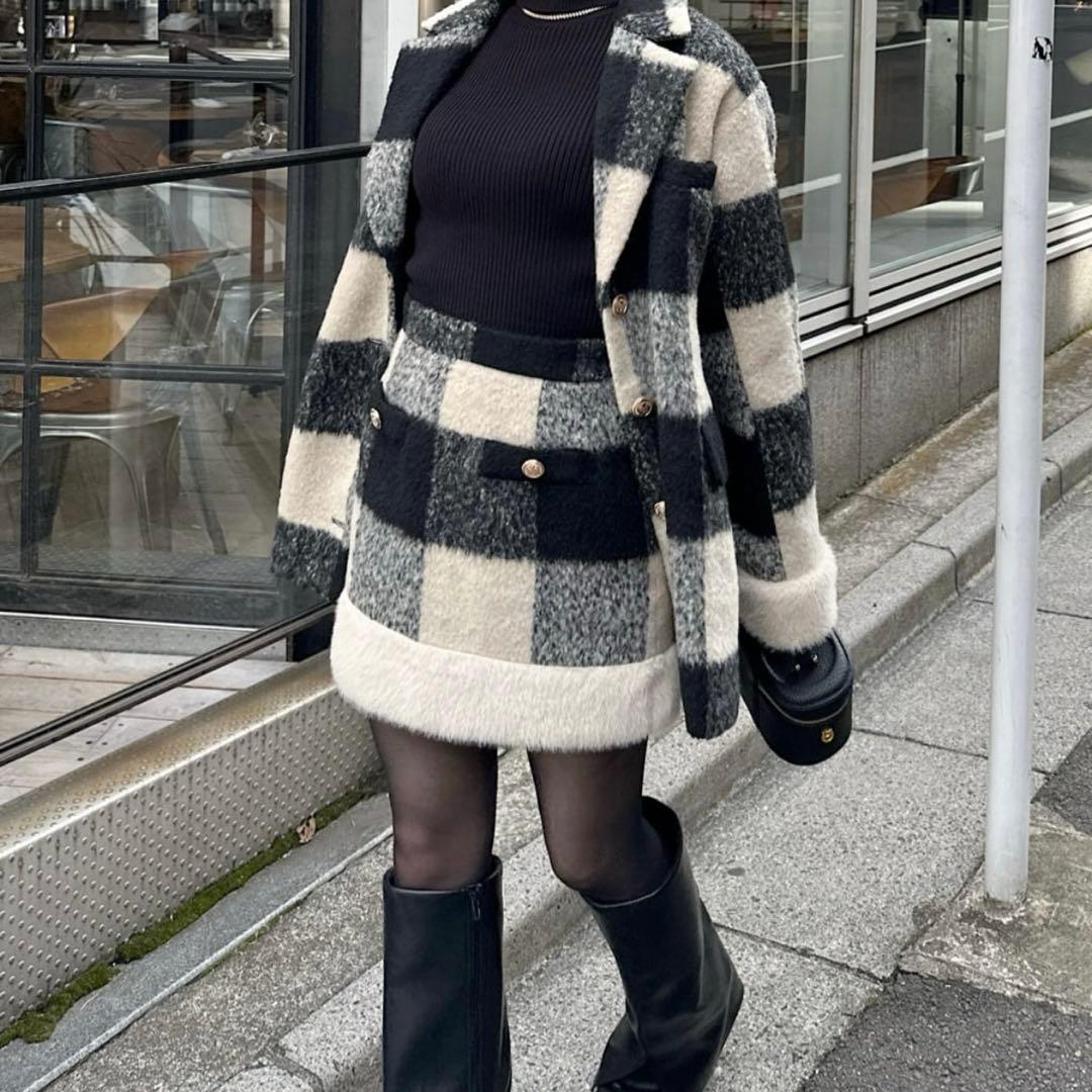 ヘムファータイトミニスカート