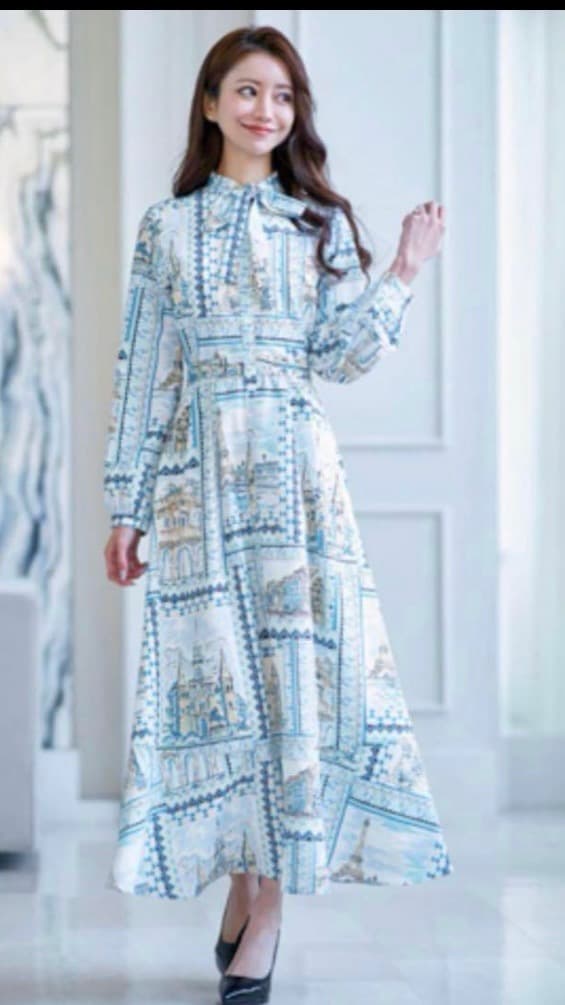 EmiriaWiz　エミリアウィズ　パリ柄ロングワンピース