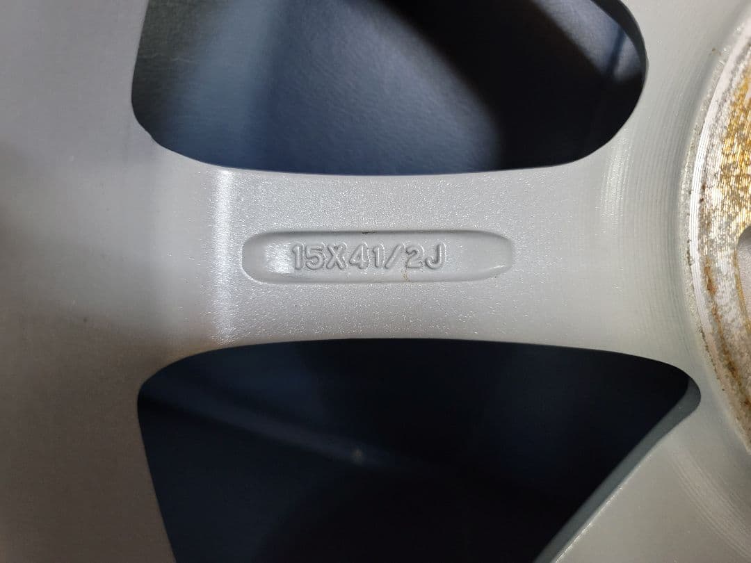 【セット購入必須①】N-BOXなど球面ナット専用の15インチアルミ　2本／4本