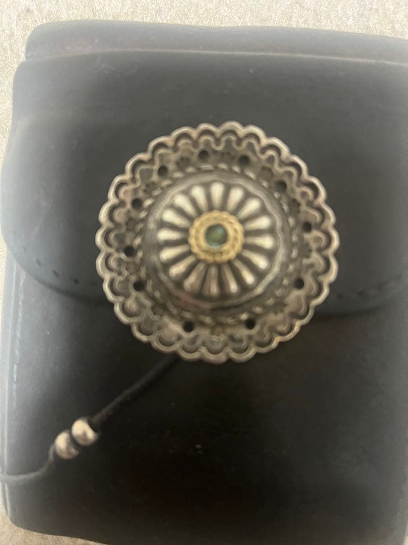 ゴローズ　二つ折り　財布