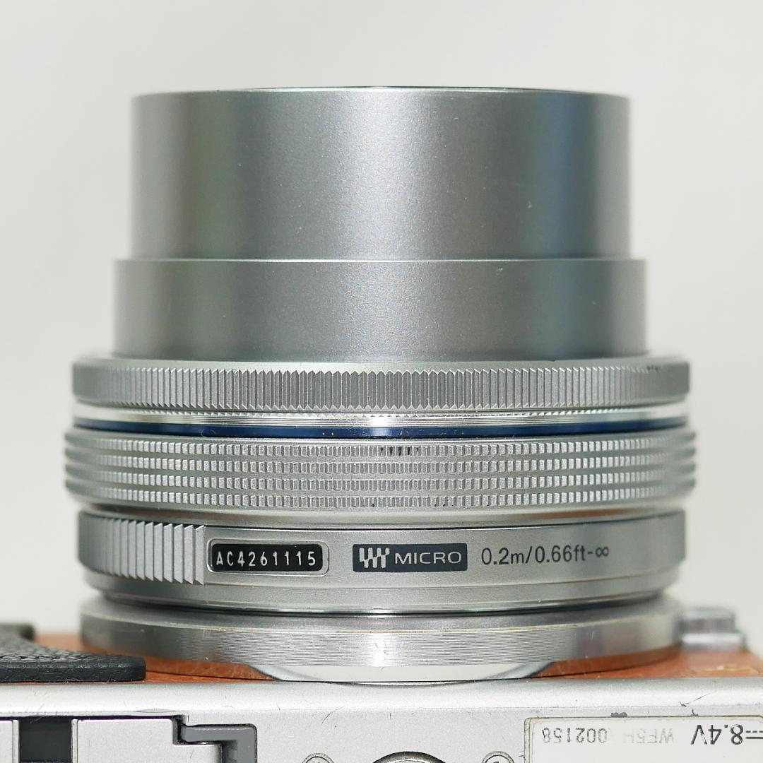 OLYMPUS 電動パンケーキレンズ M.ZUIKO 14-42mm シルバー