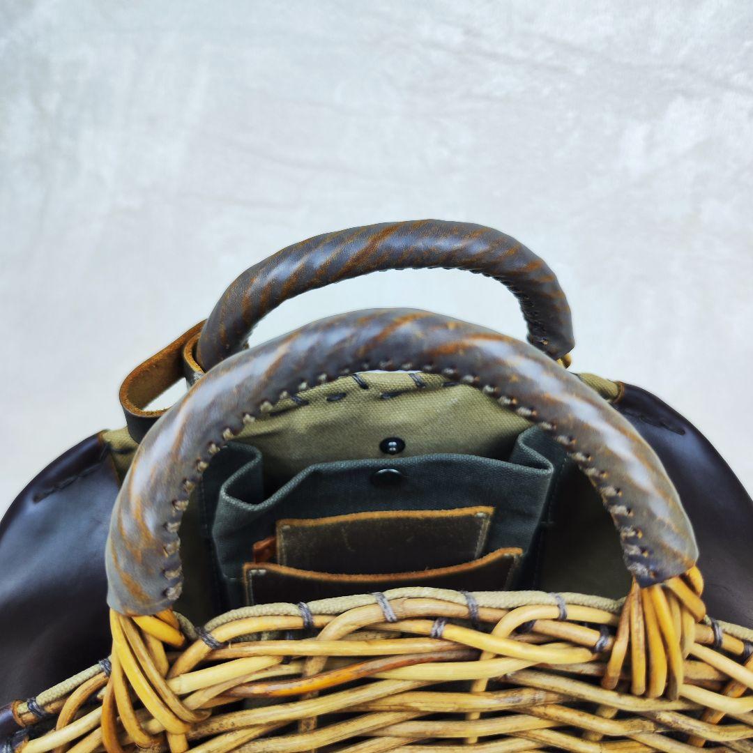 エバゴス カゴバッグ 扇型 レザー ラビットファー 鏡