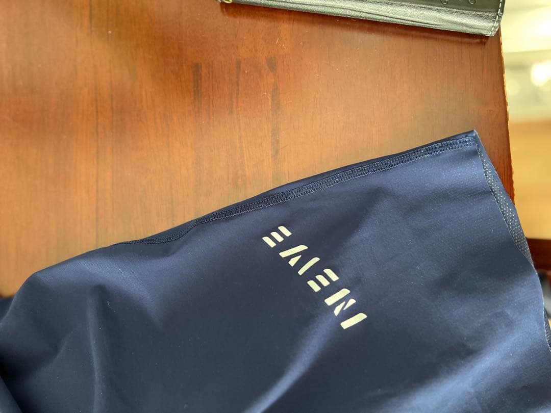 INEIVE イネイブ　ネイビー ビブタイツ