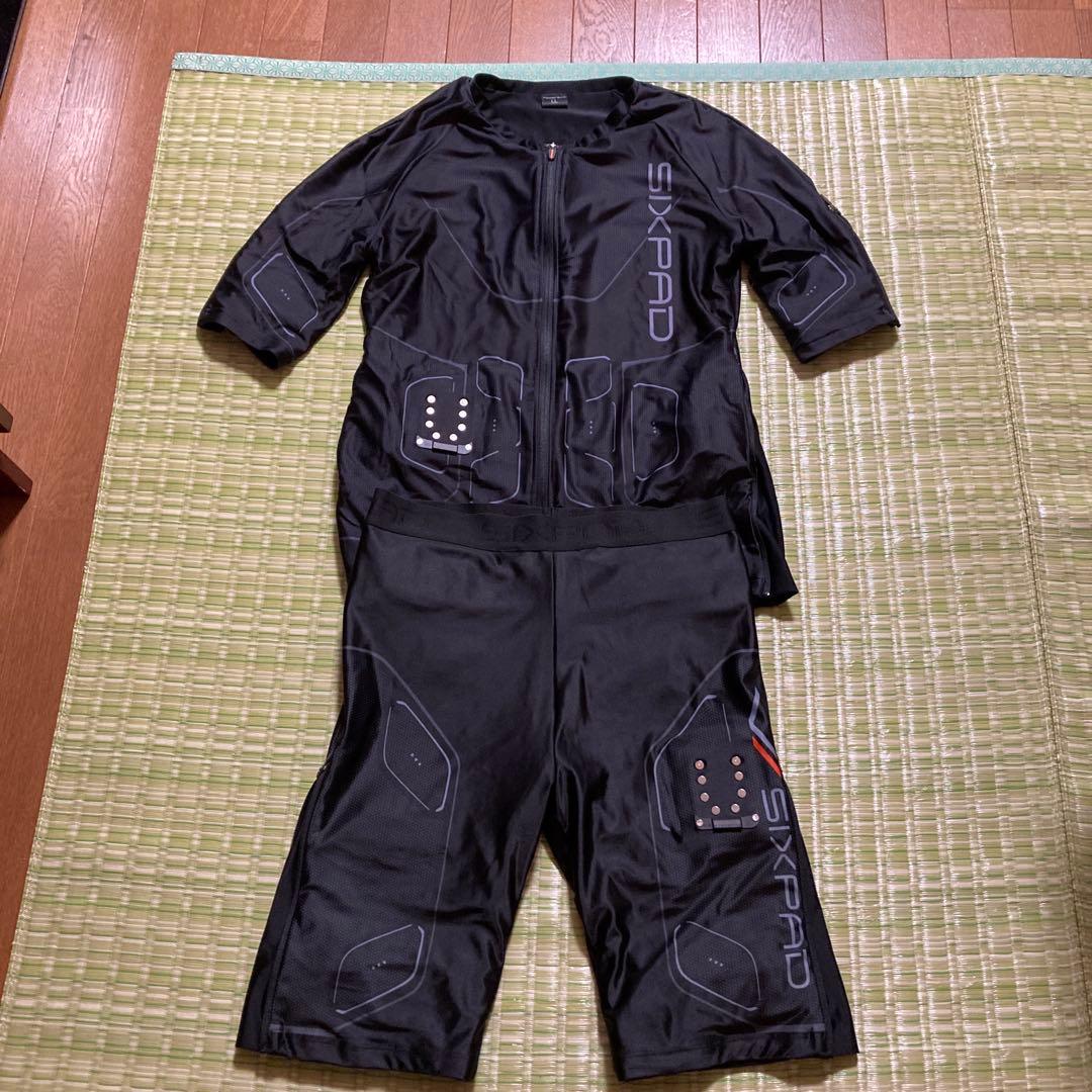 極美品 SIXPAD パワースーツ メンズ トップ&ボトムセットLLサイズ