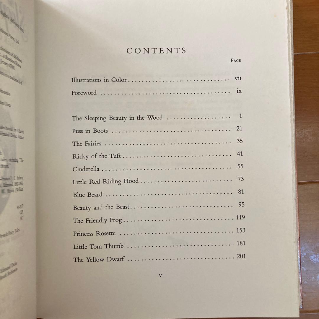 洋書　ハードカバー　眠れる森の美女他全12作品