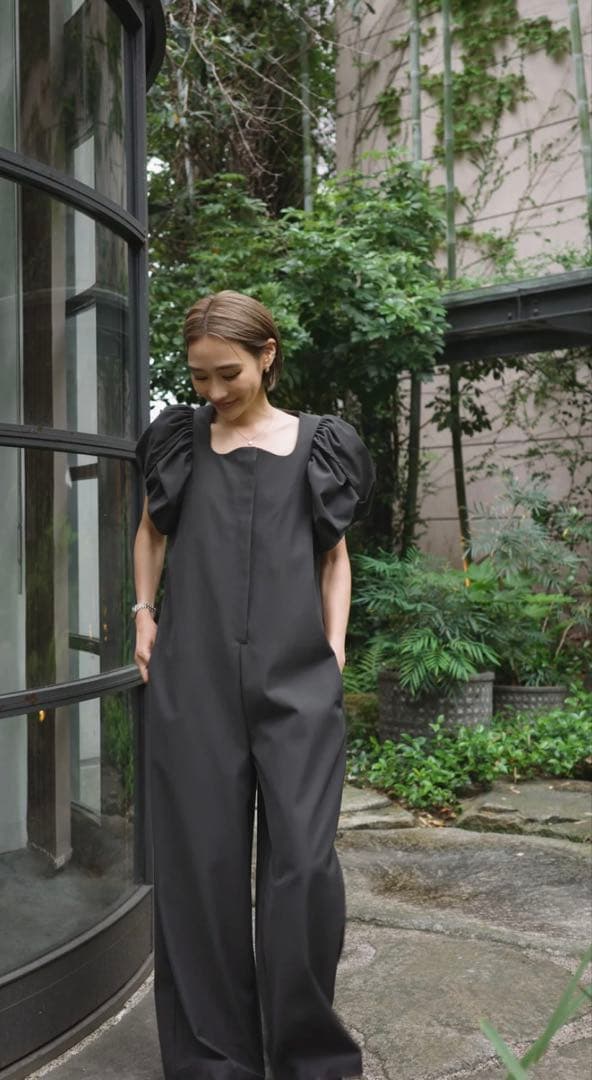 【新品・未使用】ボリュームスリーブロンパース【GRAY】ELLIE Mサイズ