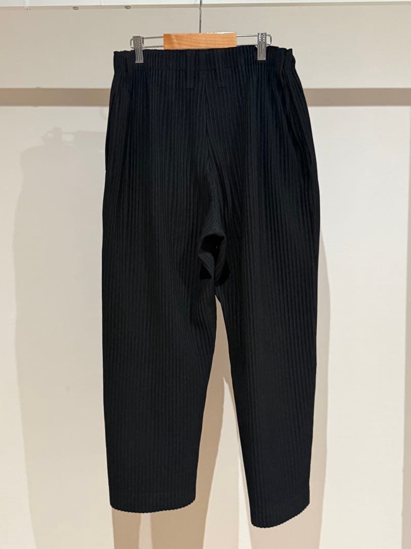 HOMME PLISSE ISSEY MIYAKE BASICSパンツ