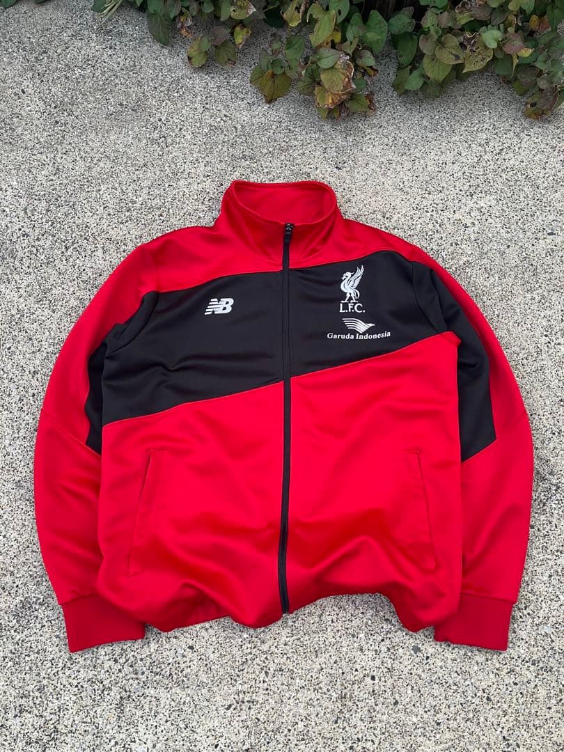 【希少美品】ニューバランス×リバプールFC トラックジャケットM