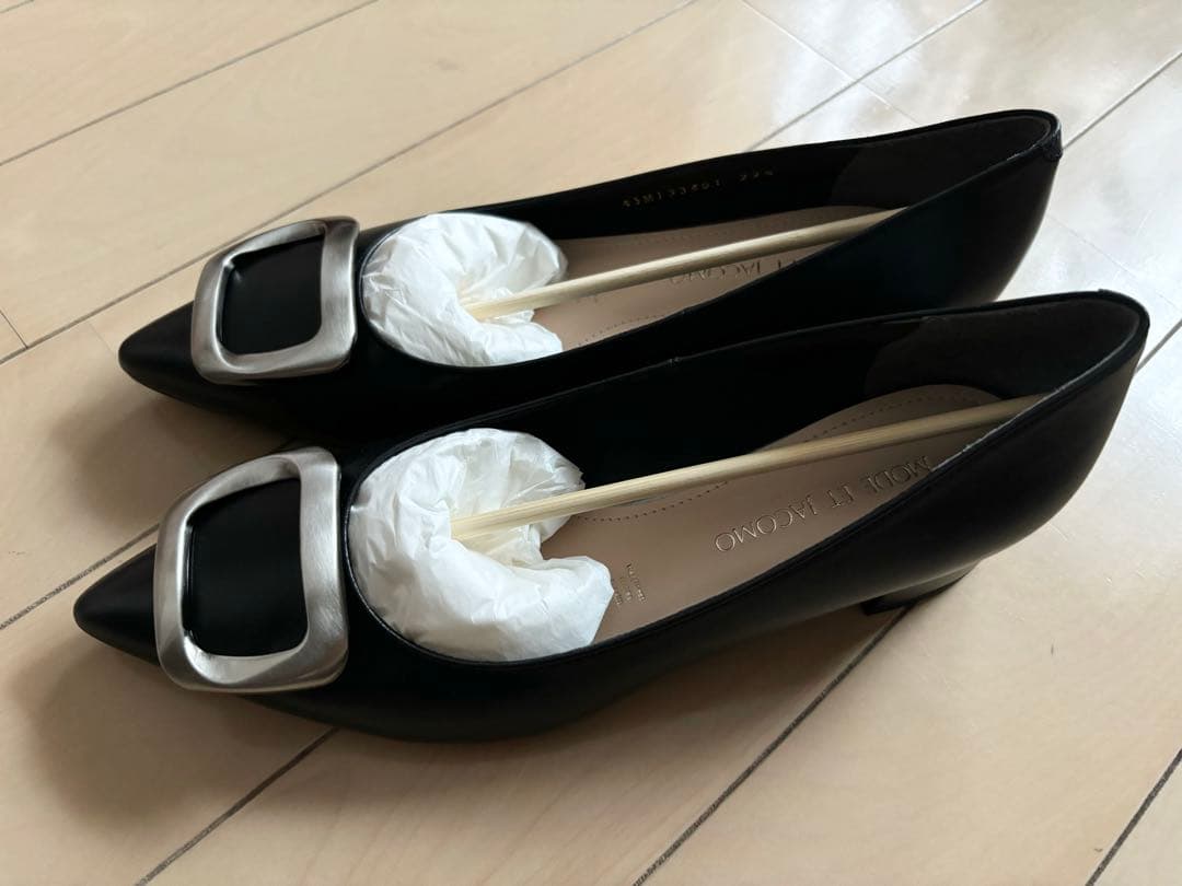 【予約済】MODE ET JACOMO ブラックパンプス 22.5