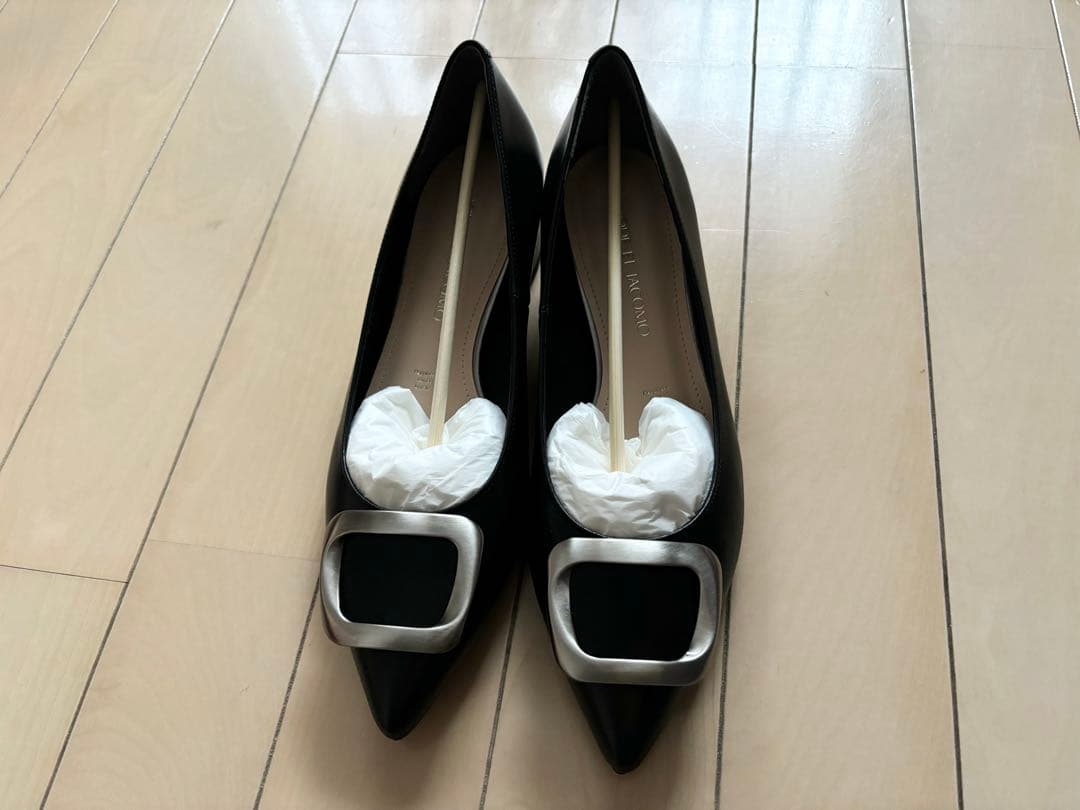 【予約済】MODE ET JACOMO ブラックパンプス 22.5