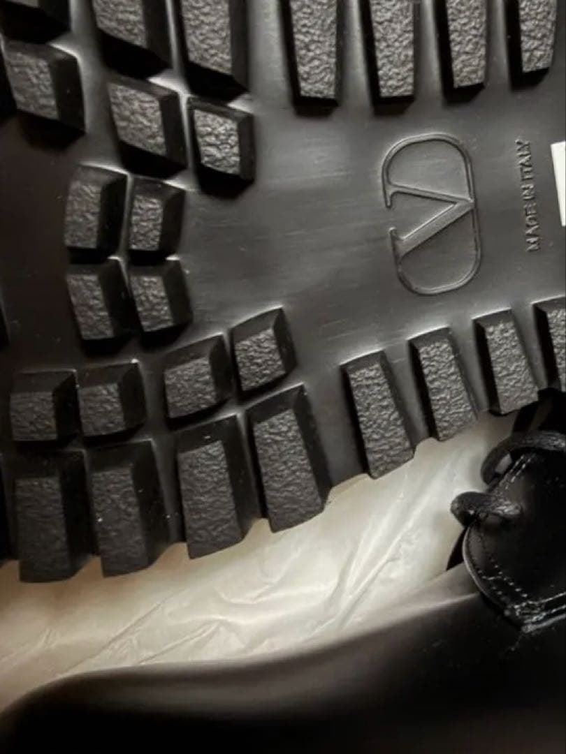 新品未使用 VALENTINO ヴァレンティノコンバットブーツ EU43