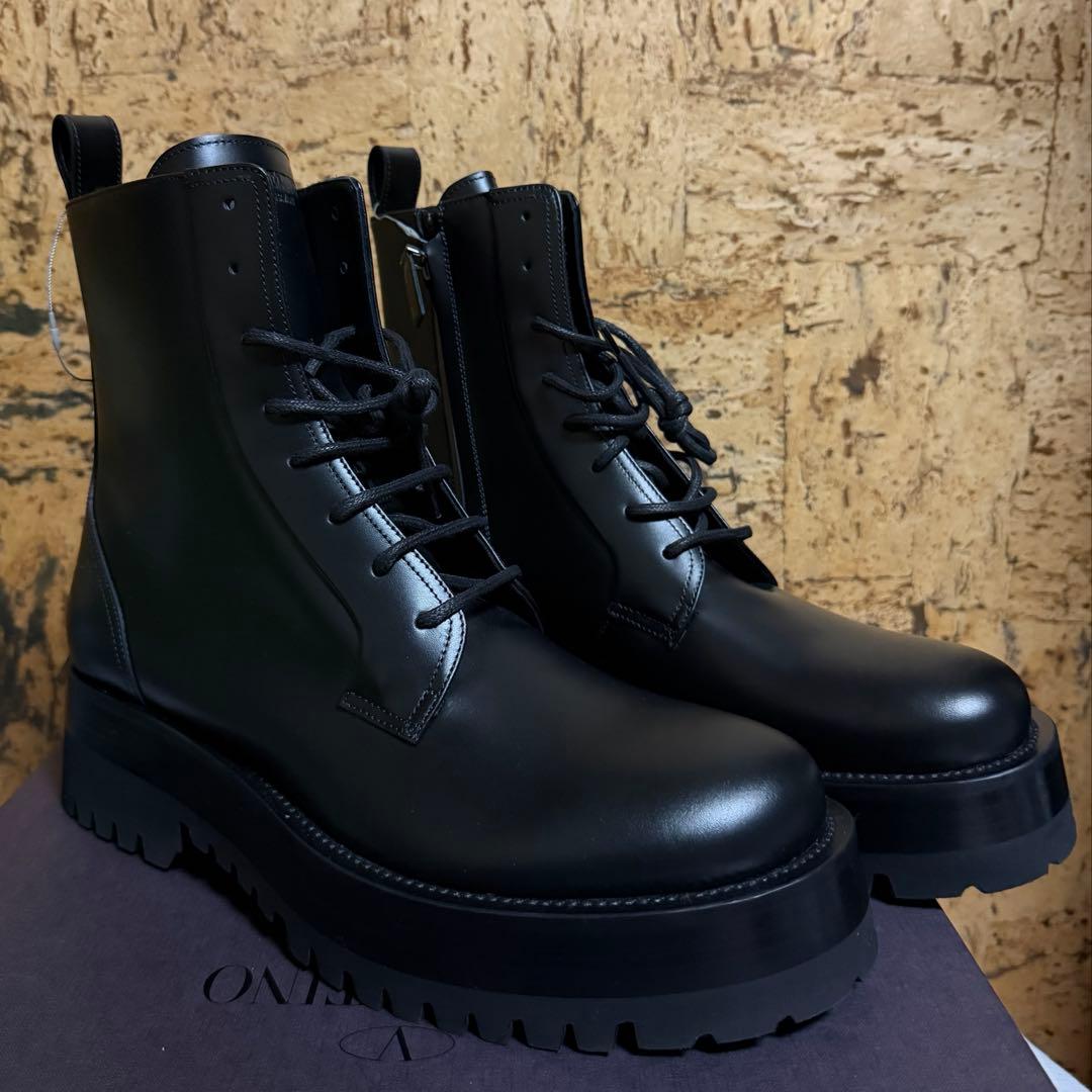 新品未使用 VALENTINO ヴァレンティノコンバットブーツ EU43