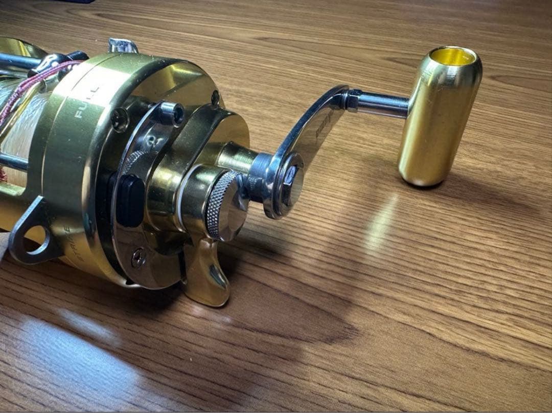okuma TITUS GOLD TG 15L リール