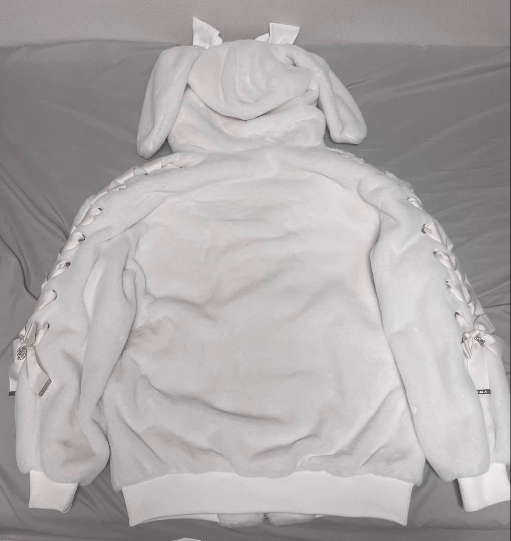 リズリサ LIZLISA リボンうさみみファーブルゾン 白 ホワイト