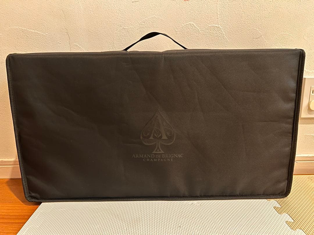 アルマンド空き瓶 アタッシュケース 袋付き