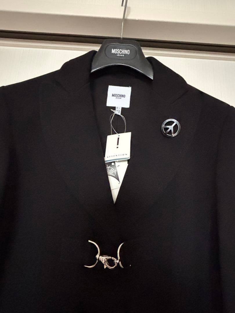 【新品未使用】MOSCHINO JEANSブラック ロングコート